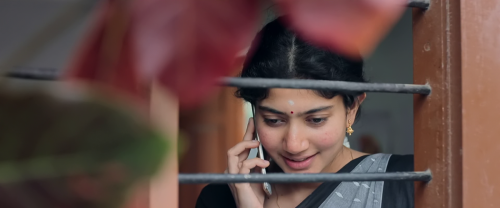 Sai-Pallavi-Screenshot-Please-16